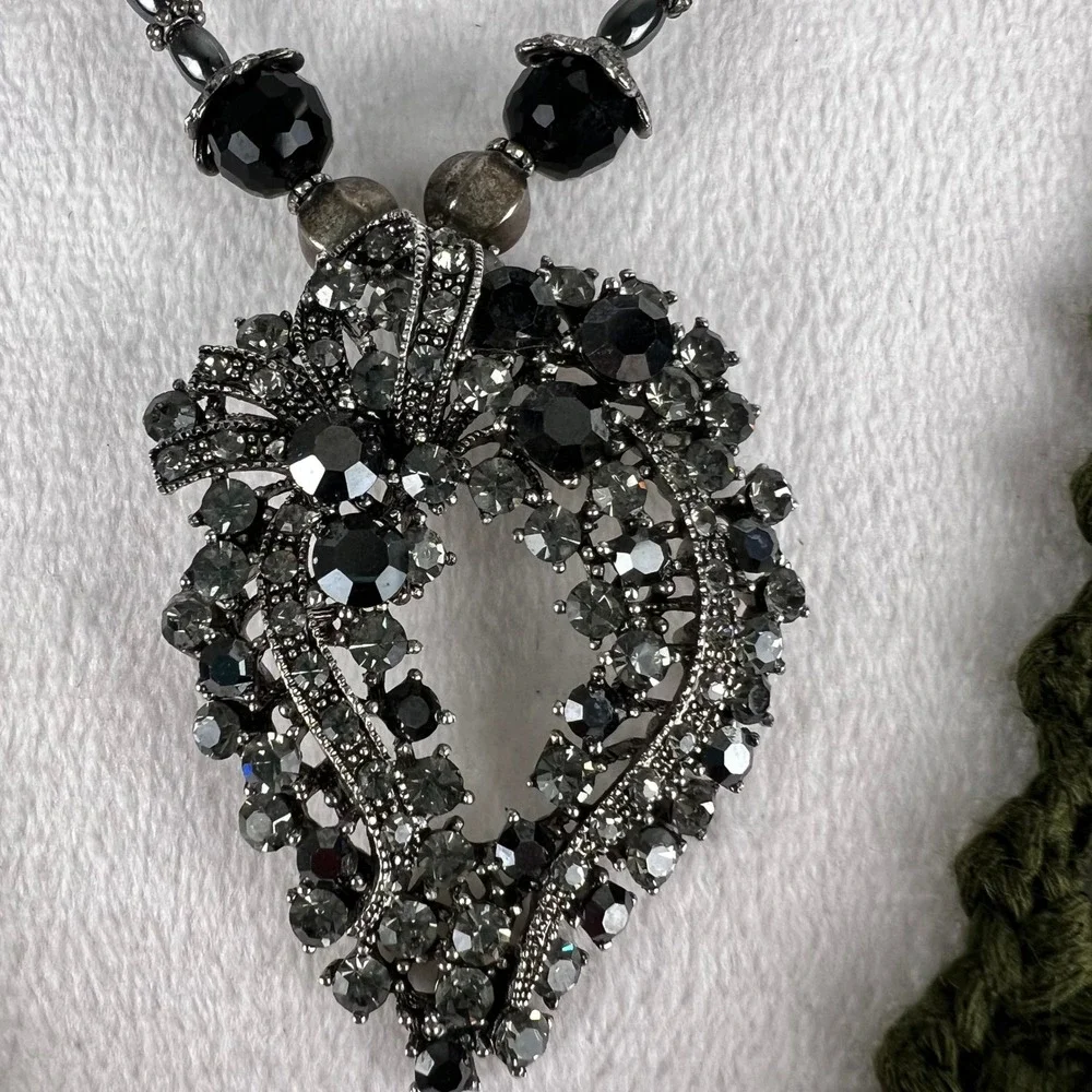 Victorian Gothic Jeweled Heart Pendant Necklace Black Rhinestone Beaded Witchy